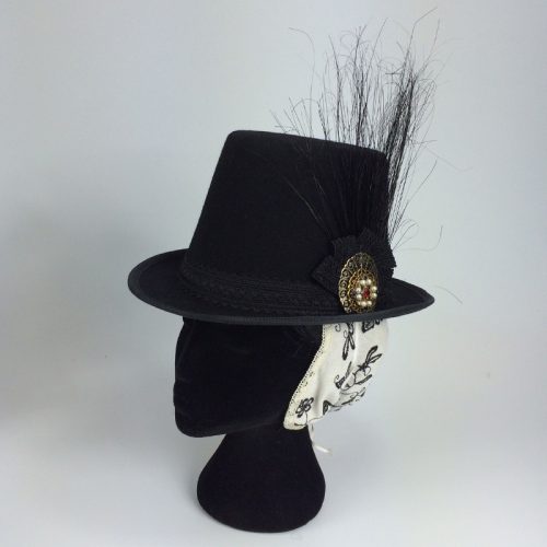 Flat topped Hat #9 - 22.75"