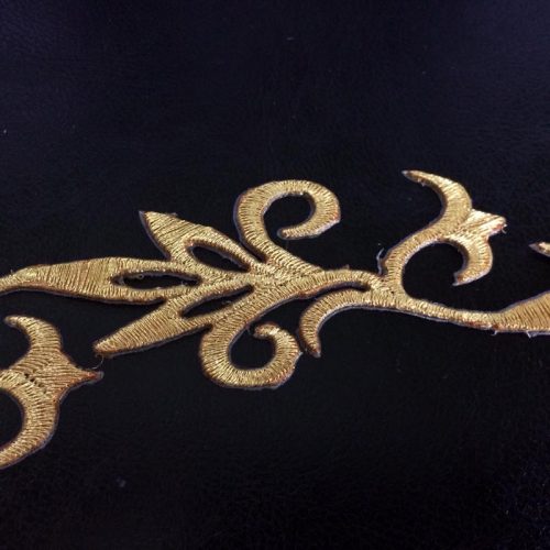 1.45" metallic cutwork trim - Image 4
