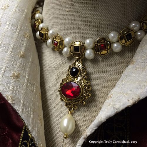 Katherine Parr Replica Necklace - Image 7