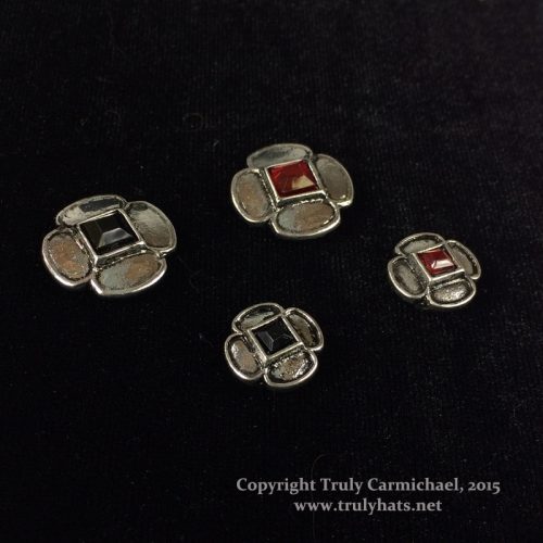 Katherine Parr Replica quatrefoil ouches - Image 9