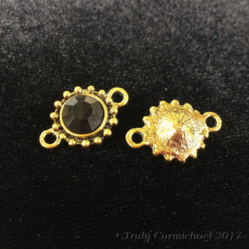 Antique gold/jet links